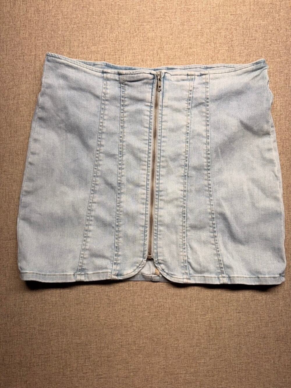 We The Free Free People Size 12 Light Wash Denim Corset Mini Skirt Front Zip Y2K